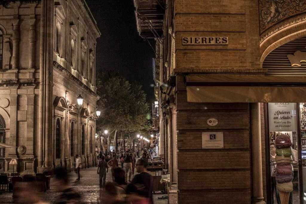 Casa Con Piscina Junto Catedral De Sevilla 外观 照片