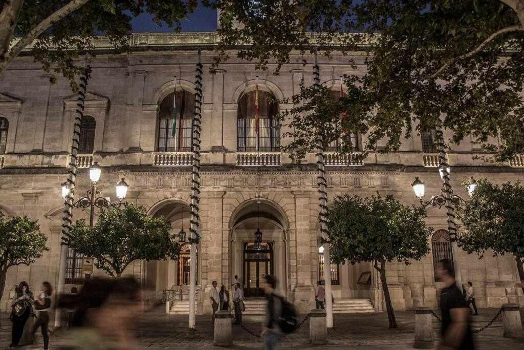 Casa Con Piscina Junto Catedral De Sevilla 外观 照片