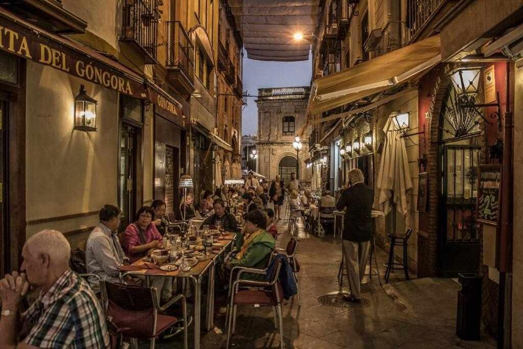 Casa Con Piscina Junto Catedral De Sevilla 外观 照片